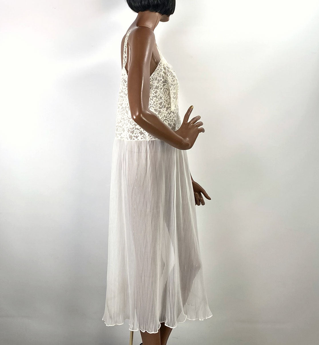 Women's 50s Vintage White Nylon Full Slip Lace & Crystal Pleats M/L Aristocraft VFG