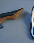Women's Heels 60s Vintage Mod DeLiso Debs Vendome Pilgrim Style Shoes VFG Blue and White Pumps