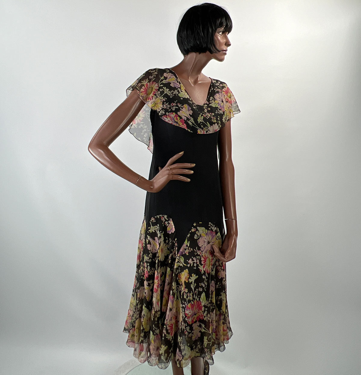 20s Flapper Dress Floral Chiffon Vintage Garden Party Capelet Collar Drop Waist Black VFG 20s Flapper Dress Floral Chiffon Vintage Garden Party Capelet Collar Drop Waist Black VFG