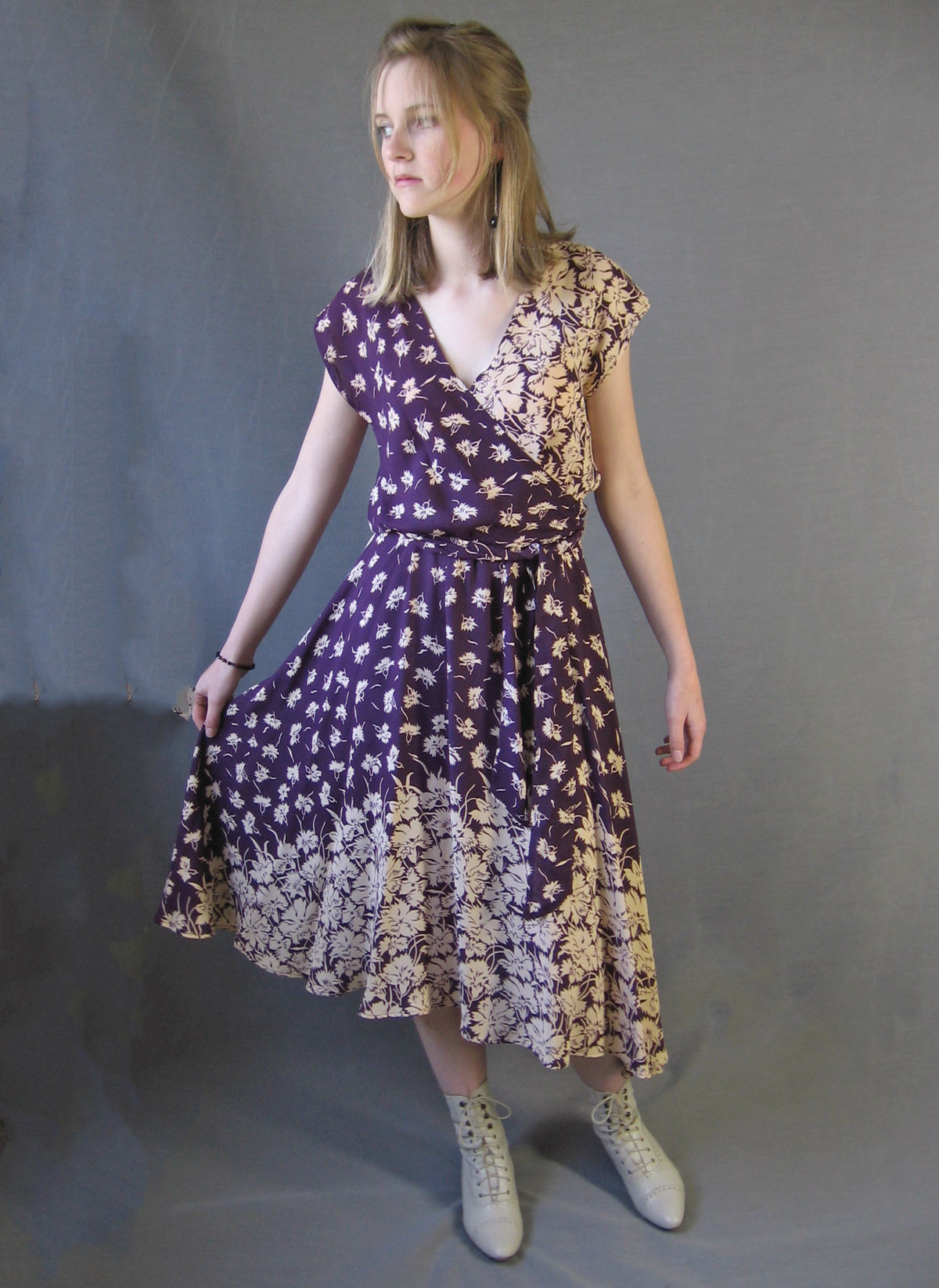 Women's 70s Dress Vintage 30s Style Floral Print Sexy Sweet Wrap Bodice Small to Medium VFG