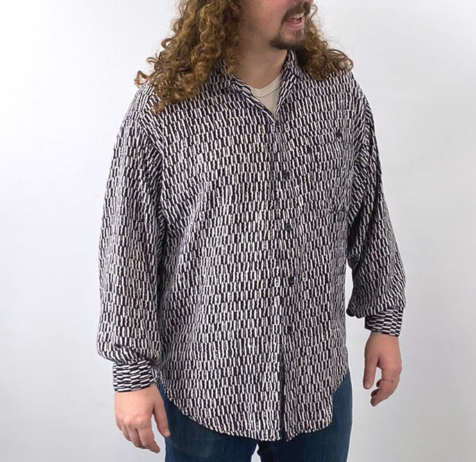 90s Vintage Oversize Men's Poet Shirt Black & White Batik Style Print  Synergy VFG
