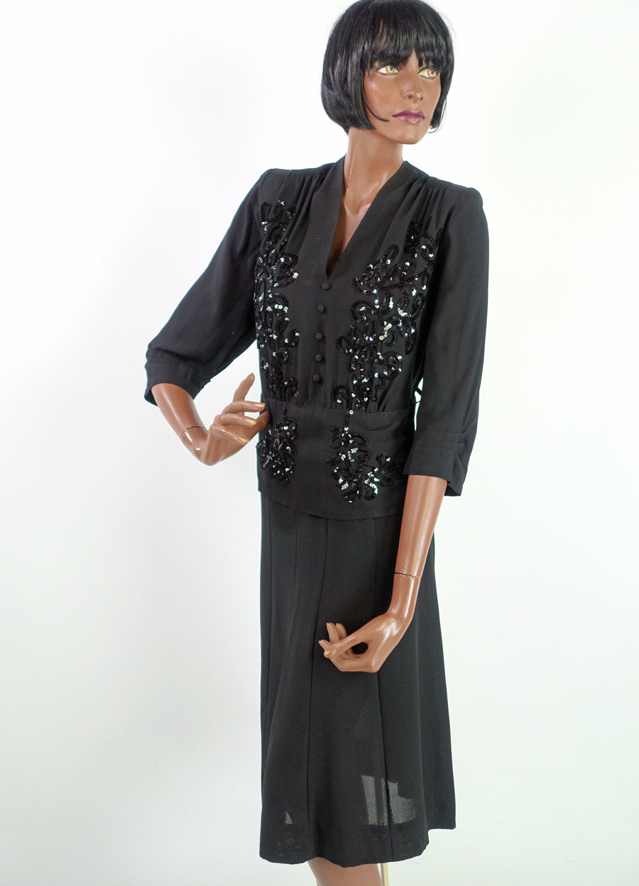 cocktail dress for women in 40s 10 Best Cocktail Dresses For The Over-40s  Infarrantly Creative