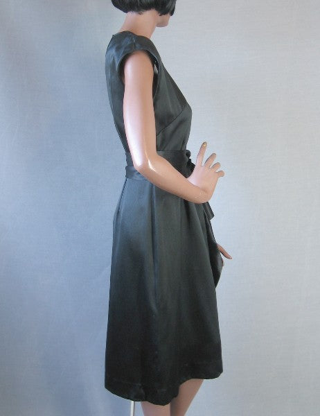 side view of  40s black silk party dress