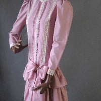 1970s vintage pink lacy 1920s flapper style dress