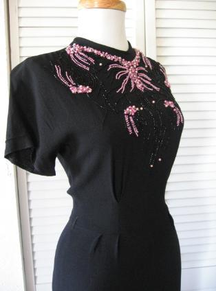 40s Vintage Women's Black Cocktail Dress Pink Beaded Accent LBD Small to Extra Small VFG 40s Vintage Women's Black Cocktail Dress Pink Beaded Accent LBD Small to Extra Small VFG