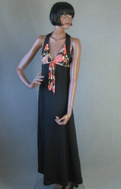 70s Women's Halter Dress Ossie/Birtwell Inspired Graphic Print Vintage Mags Rags 70s Women's Halter Dress Ossie/Birtwell Inspired Graphic Print Vintage Mags Rags