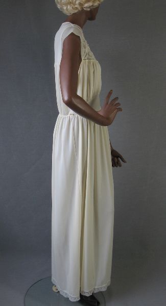 side view, floor length night gown 50s 60s