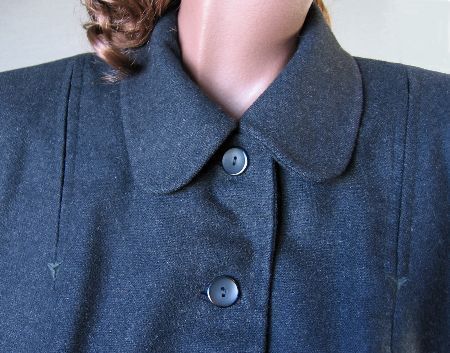 detail close up of collar and decorative stitching,charcoal gray vintage 50s jacket