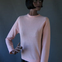 vintage 1960s pink long sleeved pullover sweater
