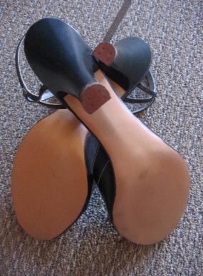 nver worn soles, 50s open toe strappy high heel sandals