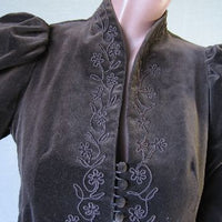 close up details, 70s jacket, corded soutache floral pattern trim and gigot leg of mutton sleeves