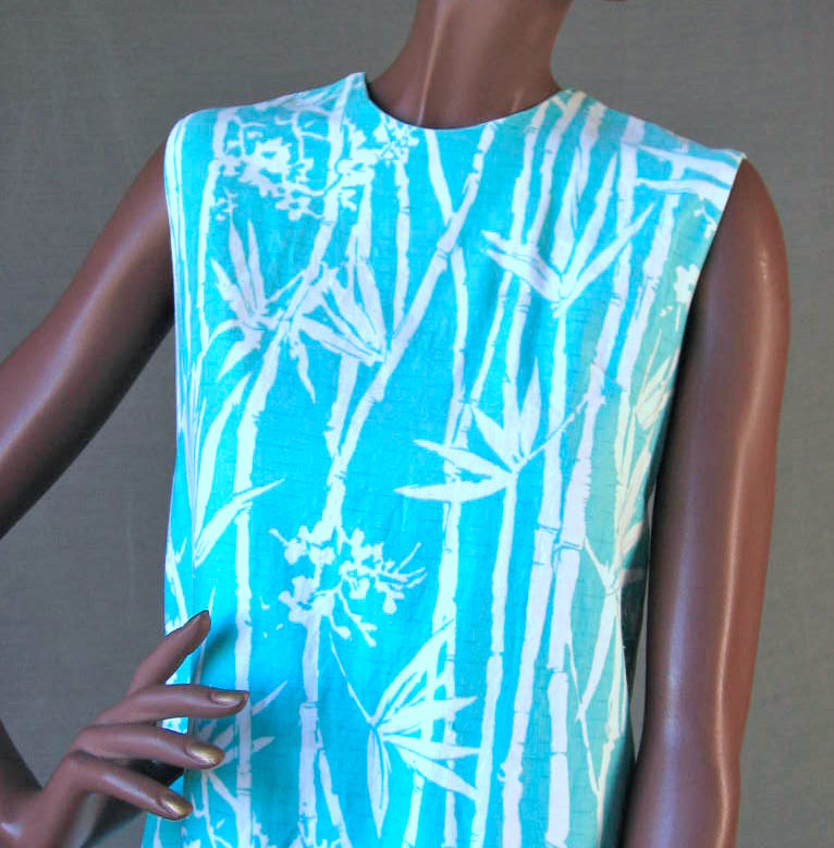 60s Women's Mini Dress Bamboo Print Vintage Shift Aqua Small to Medium VFG