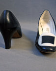 Women's Heels 60s Vintage Mod DeLiso Debs Vendome Pilgrim Style Shoes VFG Blue and White Pumps