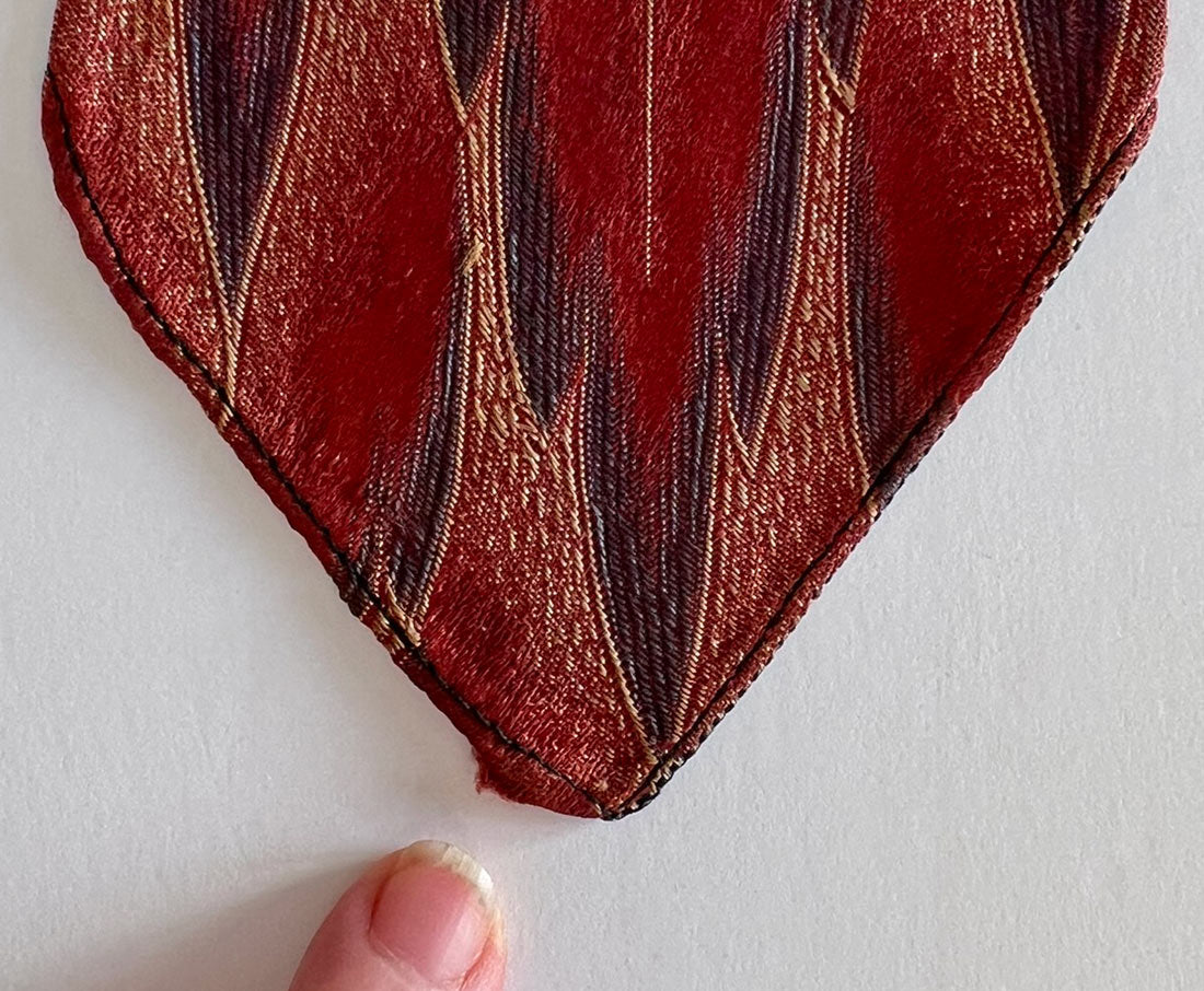 30s Wide Neck Tie Vintage Feather Pattern Brocade Salmon Blue Cream