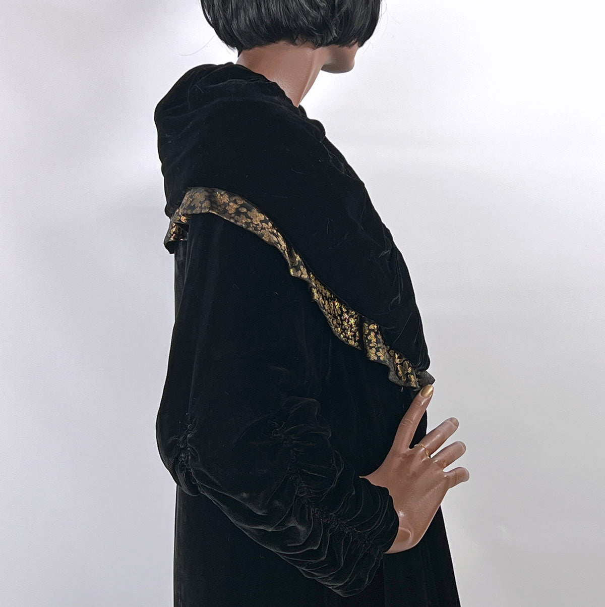 20s Vintage Evening Coat Silk Velvet Gold Lame Trim Dramatic Cocoon VFG