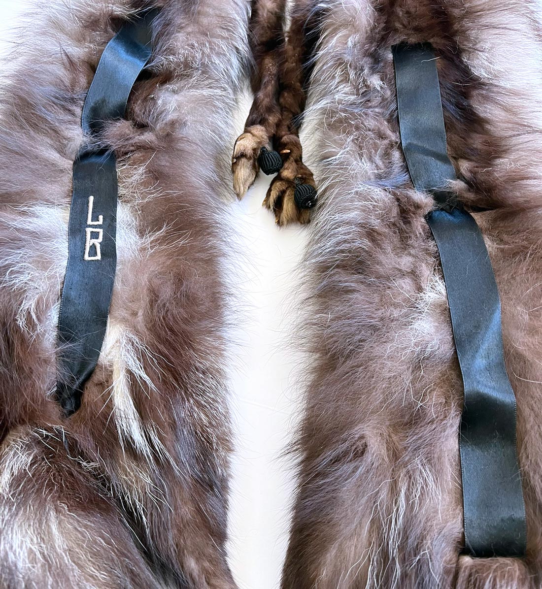 Vintage Double Silver Fox Fur Stole Old Hollywood Glamorous VFG