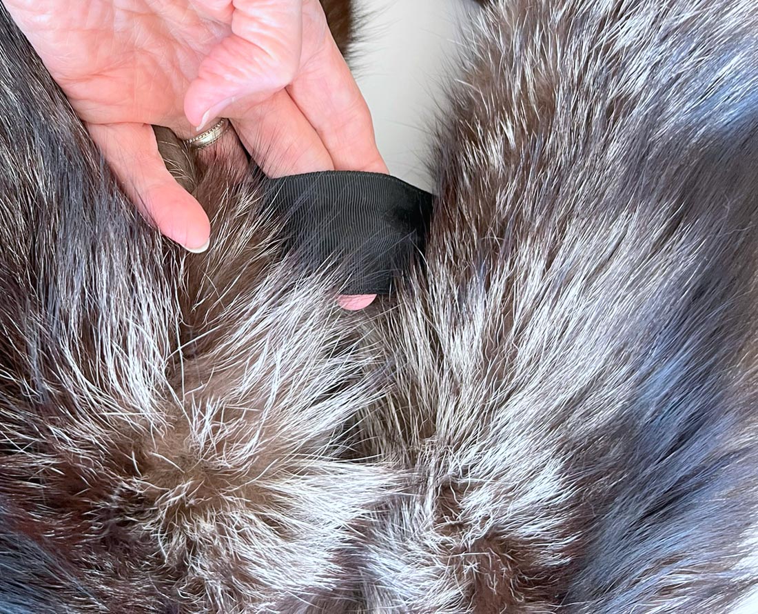 Vintage Double Silver Fox Fur Stole Old Hollywood Glamorous VFG