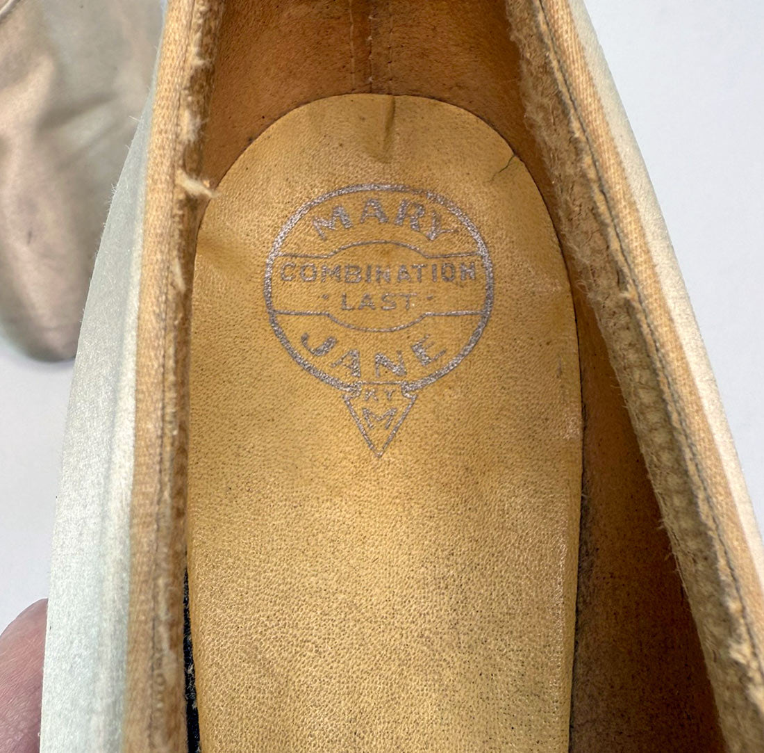 30s Vintage White Satin Pumps Bridal Mary Jane VFG
