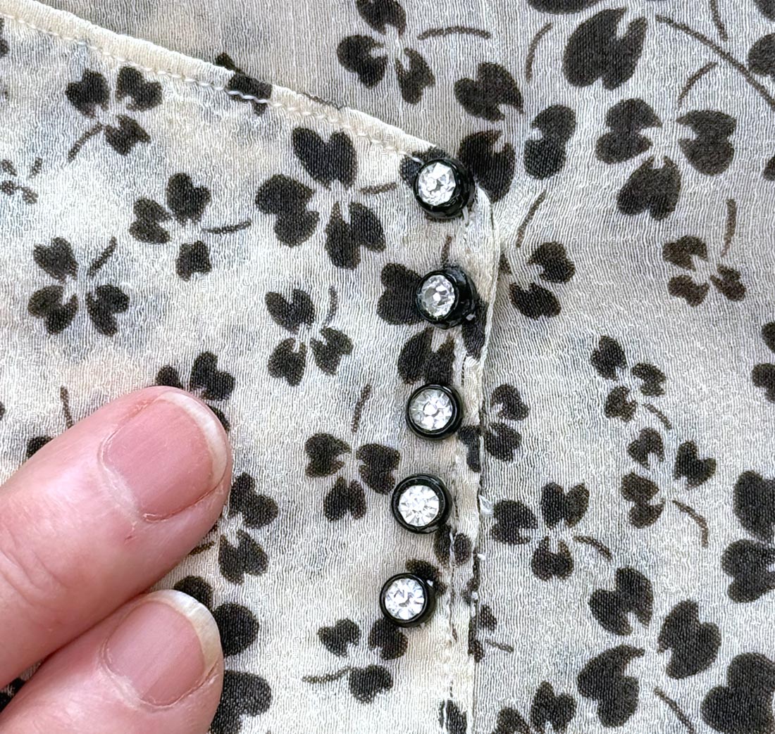 Vintage 20s Day Dress Novelty Shamrock Print Antique Rhinestone Buttons VFG