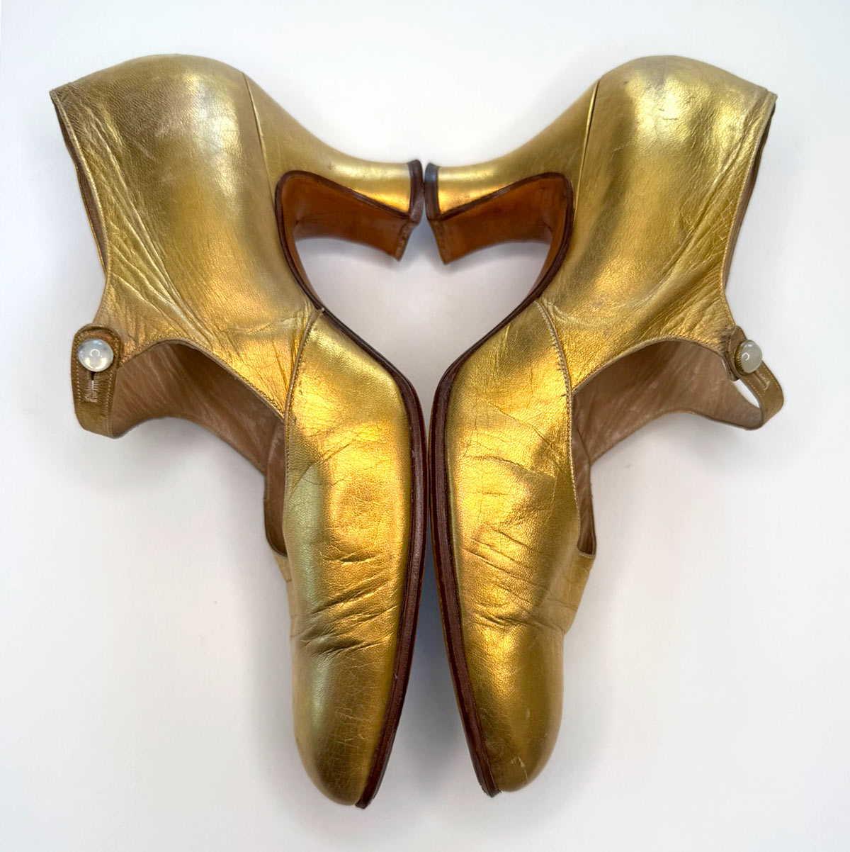 Vintage 20s Mary Jane Heels Antique Gold Leather Flapper Shoes Spanish Mallorca