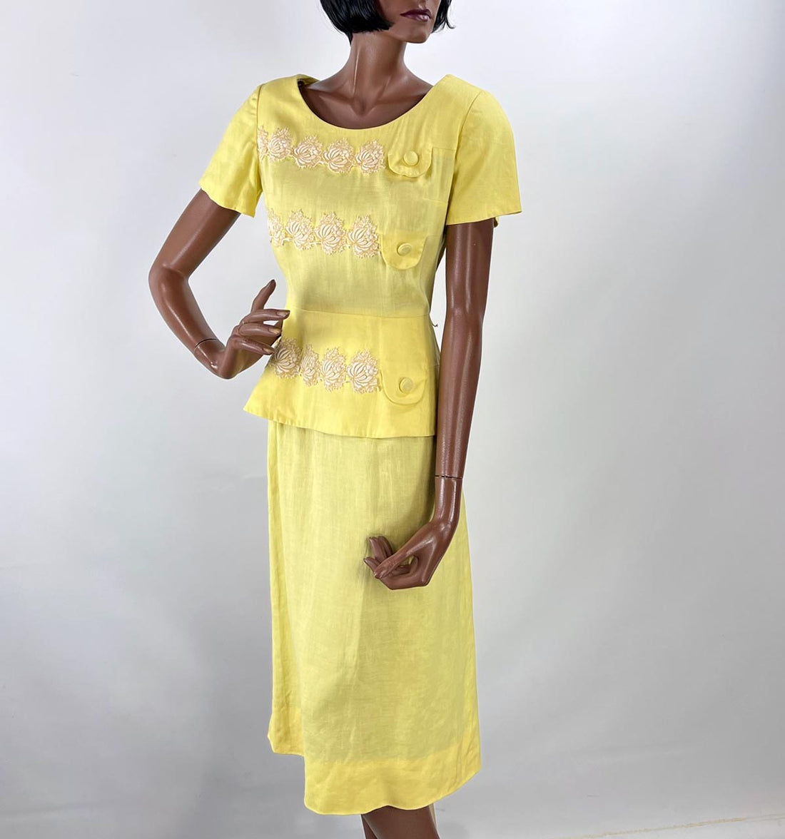 50s Yellow Fitted Dress Women's Vintage Peplum White Lace Accents Medium Grace da Pozzo VFG