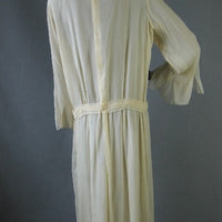 back view, drop waist antique 20s dress pefect for a bride