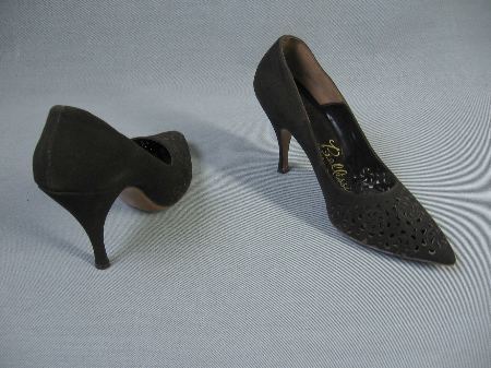 vintage 1950s stiletto heels with cutwork