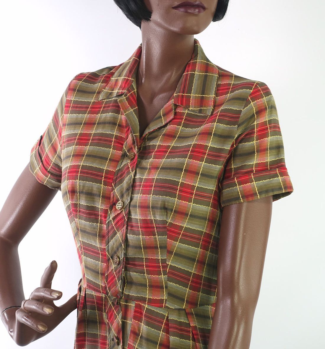 bodice of rockabilly plaid shirt waist dress