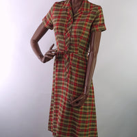 50s plaid dress in autumn colors, unbelted