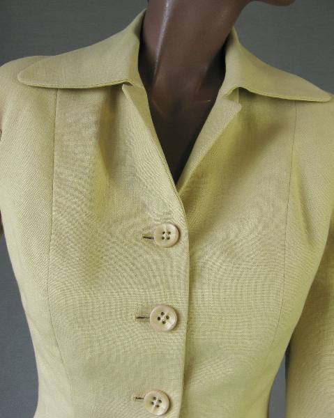 closer view of collar, neckline and buttons, 50s summer office jacket