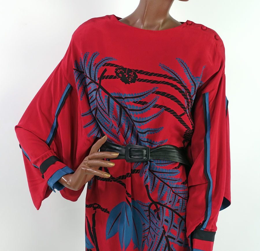 bodice, 1980s dramtic red silk dress with kimono sleeves by Sue Wong