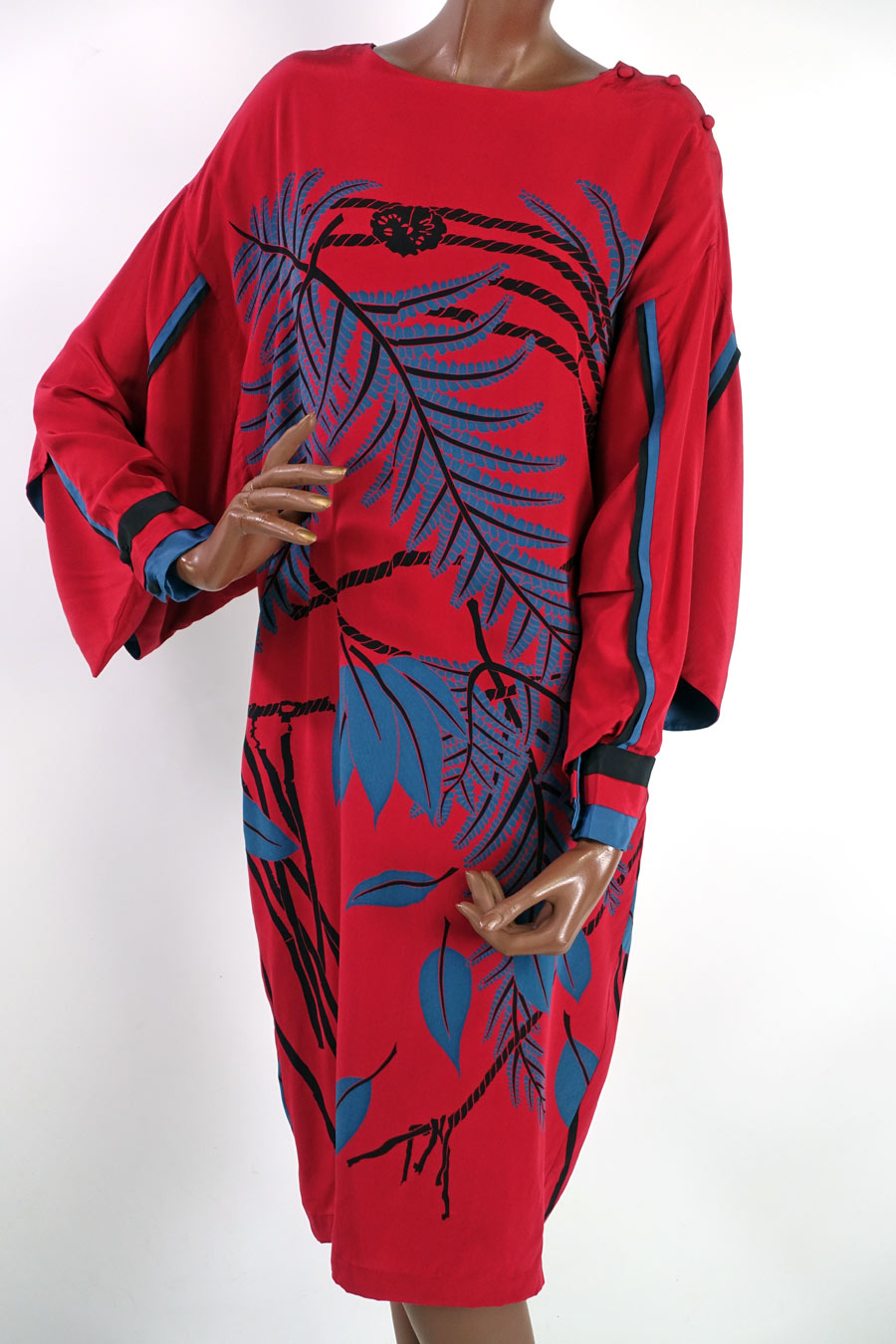 another view, 1980s bold graphic kimono sleeve dress