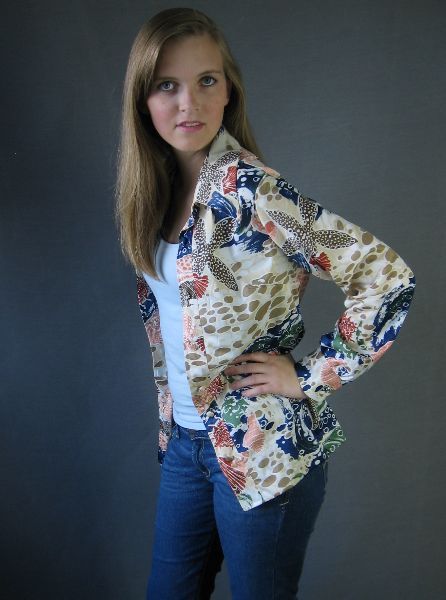 another view, 70s ocean seashell print blouse 