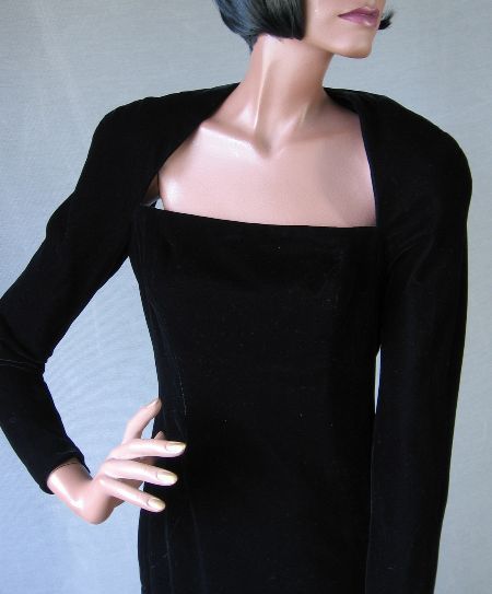 bodice with square neckline and strong shoulders, 80s velvet wiggle dress