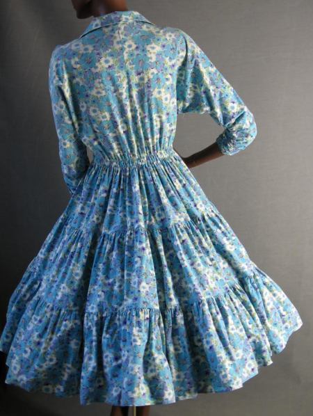 back view, vintage 50s tiered skirt patio dress