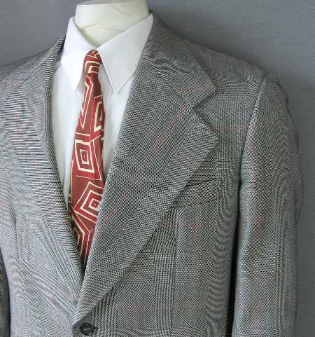 closer view, lapels of 60s 70s glen plaid suit jacket blazer