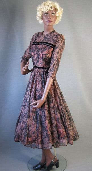 1950s vintage full skirt chiffon cocktail dress