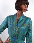 another view, bodice 50s vintage sheath in blue and green print