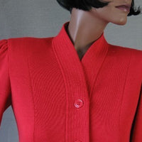 close up detail, neckline and shoulders of 40s style suit jacket