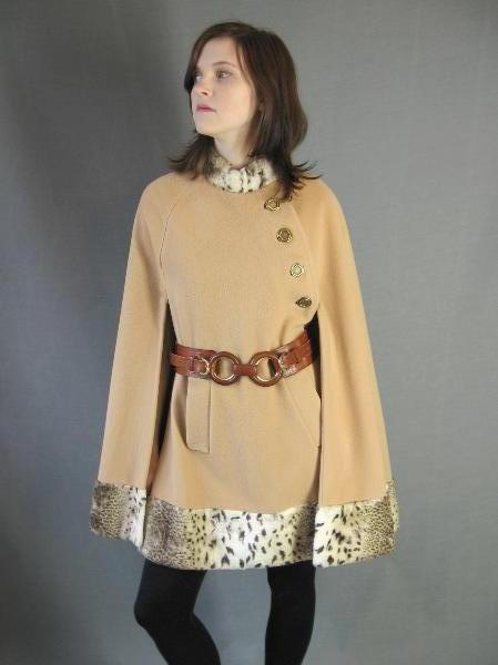 1960s vintage camel tan wool cape with faux fur trim