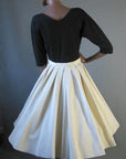 50s Women's Dress Dramatic Black & White Vintage Full Skirt Medium Fit and Flare VFG Pat Hartly