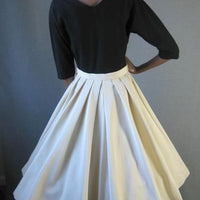 50s Women's Dress Dramatic Black & White Vintage Full Skirt Medium Fit and Flare VFG Pat Hartly