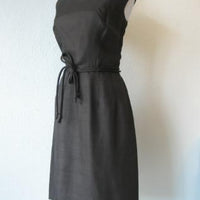 another view, 50s classic ladylike wiggle dress