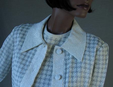 close up detail, oversized collar on cropped houndstooth lurex jacket