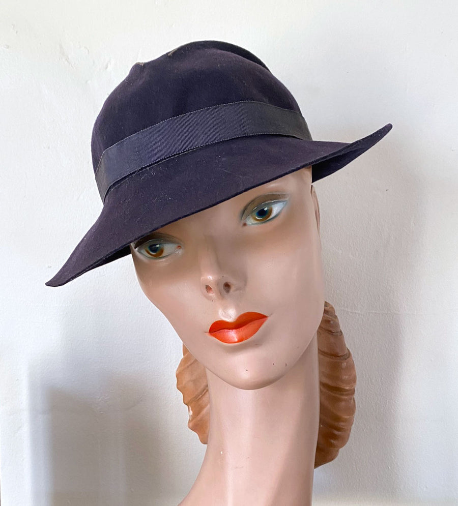 another view, 30s slouch fedora with low crown