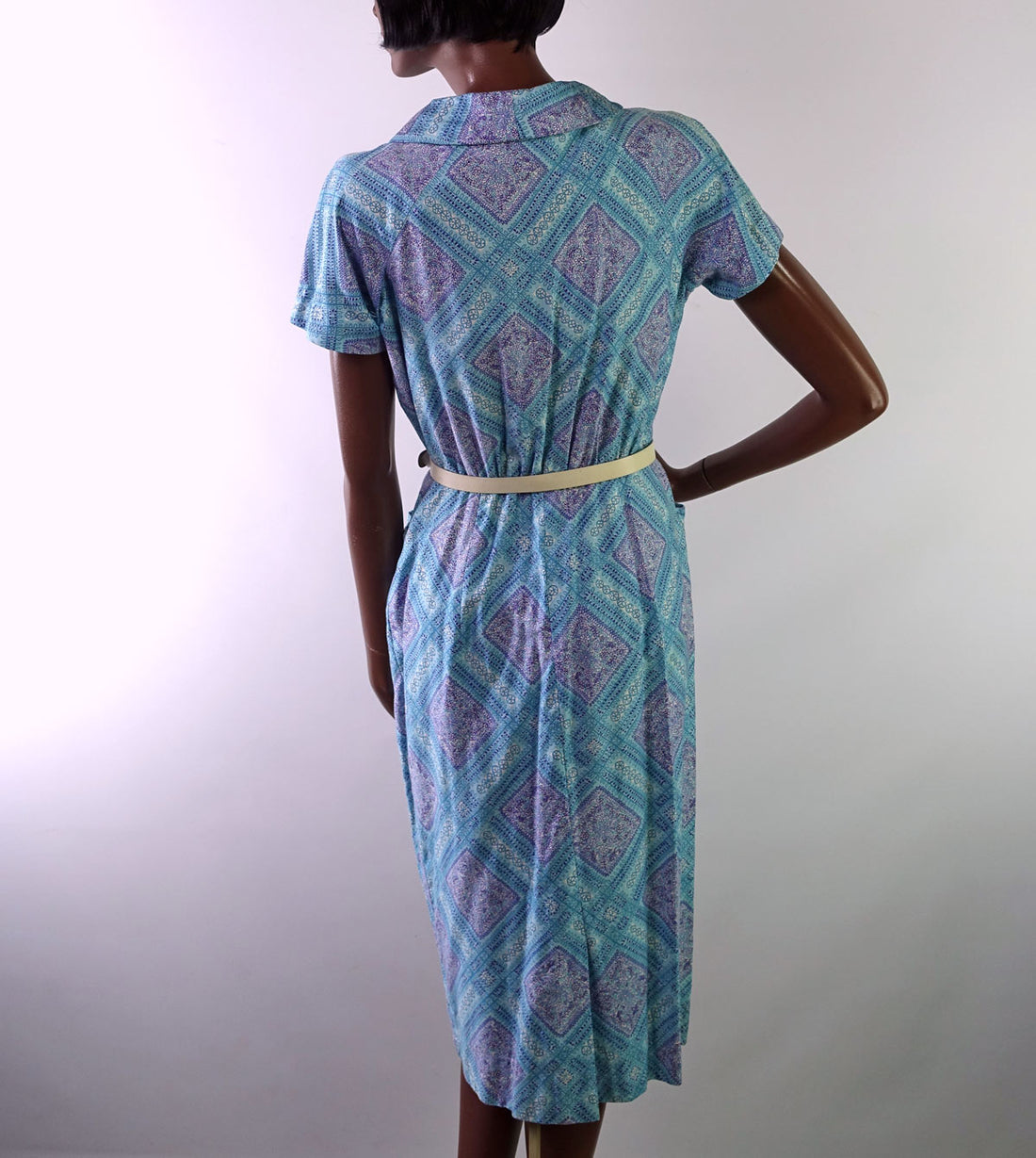 back view, late 50s cotton day dress in geometric print