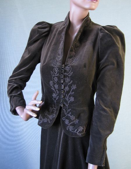 1970s Boho couture brown velveteen Edwardian style jacket