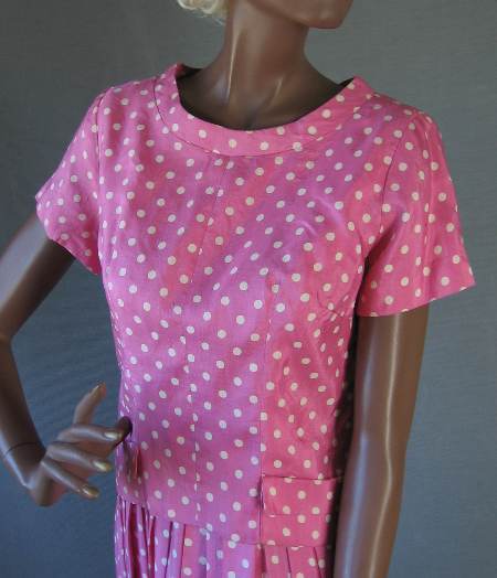 popover bodice, 1950s vintage pink polka dot dress