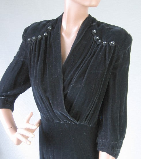 vintage 40s button trimmed velvet dress