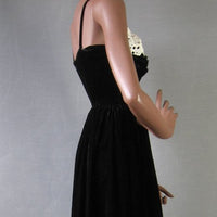 side view, 50s vintage full skirt long black velvet evening dress
